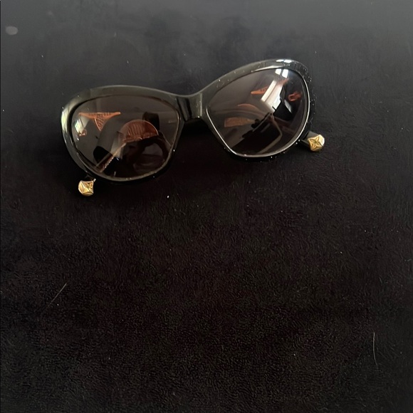 Louis Vuitton Accessories - Chic Black Sunglasses with Gold Accents